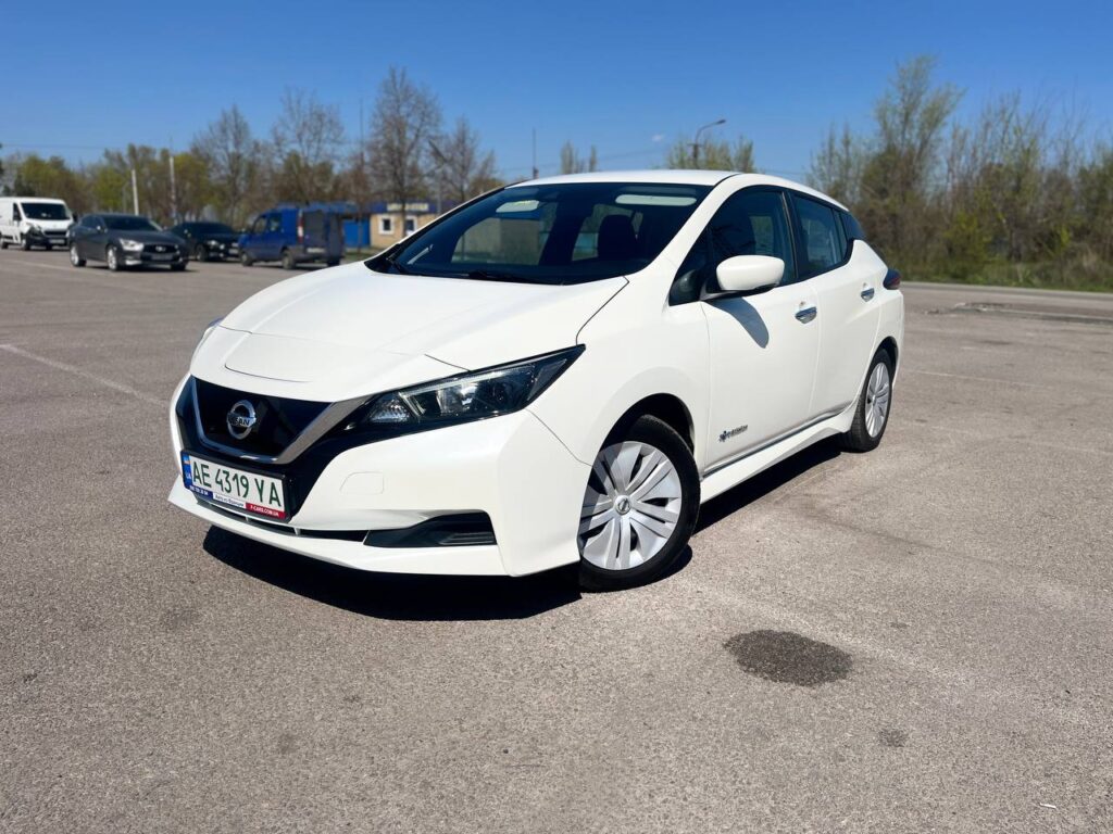 Nissan Leaf 2021